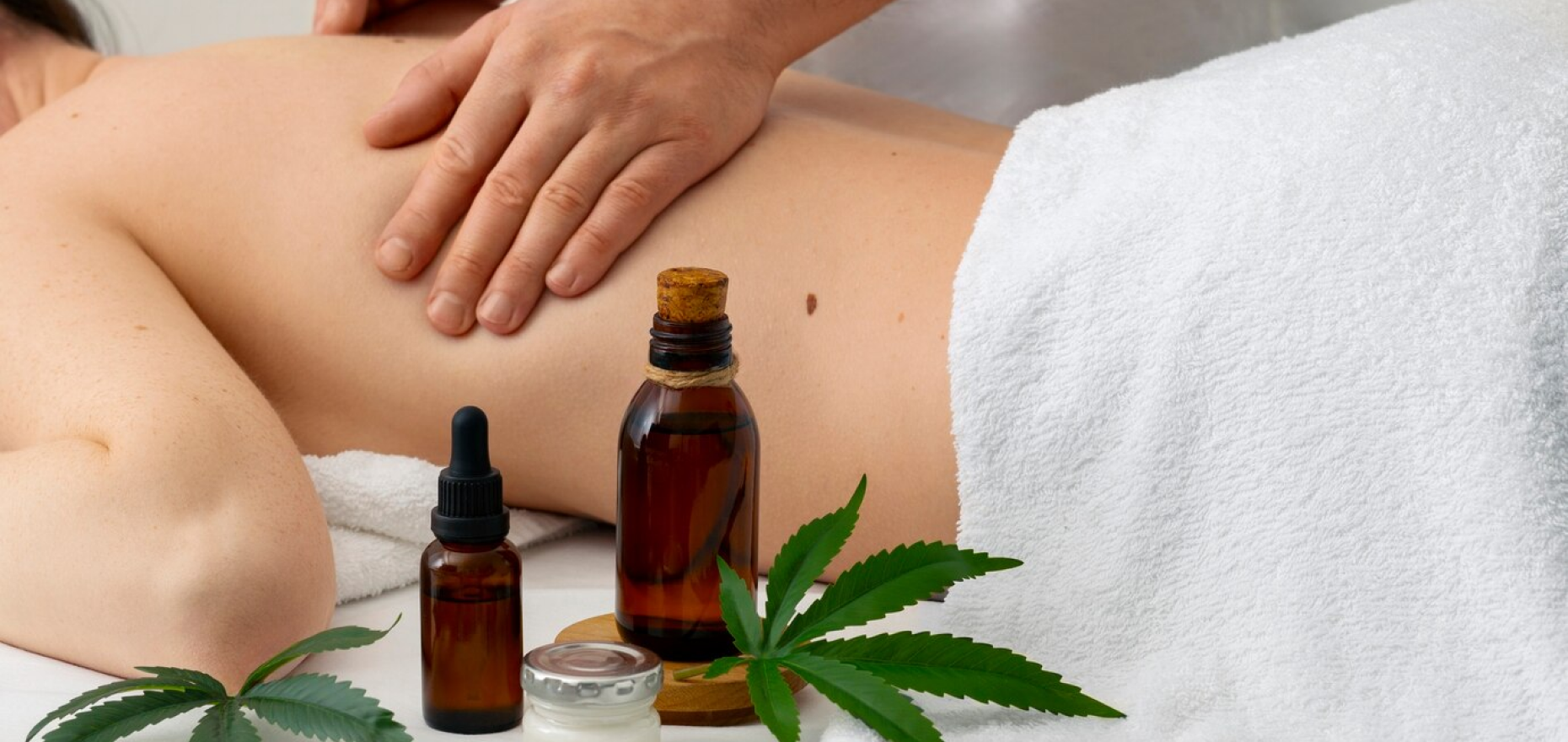 Saksham Ayurveda - A Natural Approach to Avascular Necrosis (AVN) Exploring Ayurveda's Potential